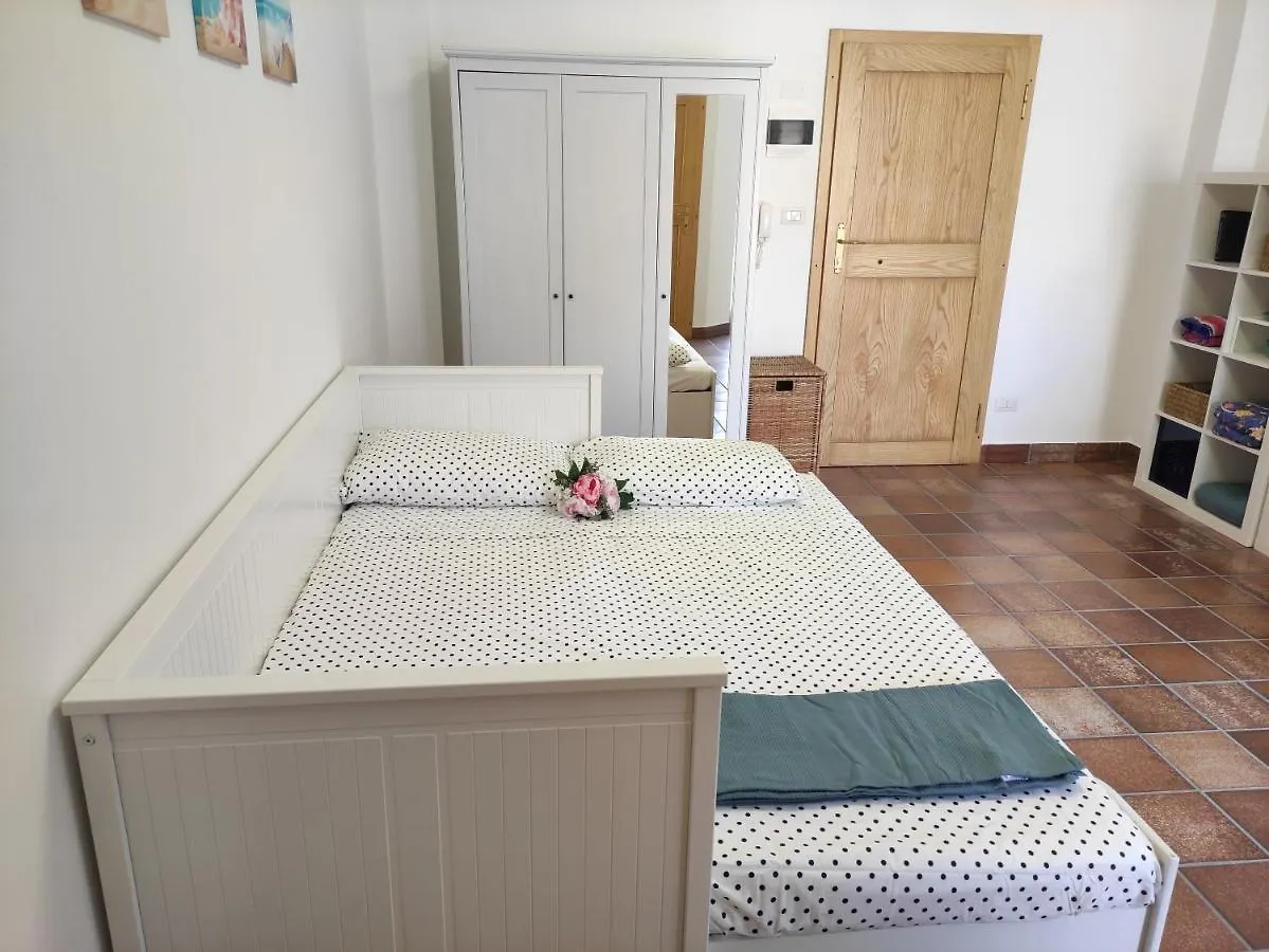 Miamare Beach Apartment 1 Min Dalla Spiaggia E Terrazzo Di Clickaffitti Rimini